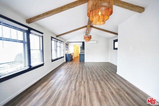 Foto del edificio - 315 Vernon Ave
