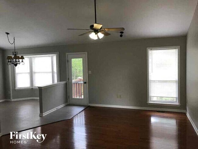 Foto del edificio - 1520 Fox Ridge Ct