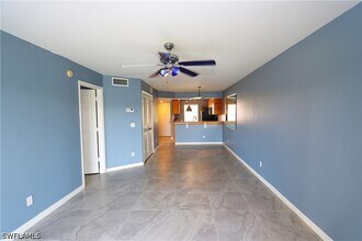 Building Photo - 1305 Mainsail Dr