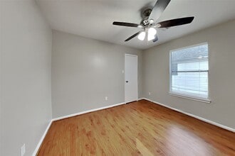Building Photo - 3723 Hidden Brook Ln