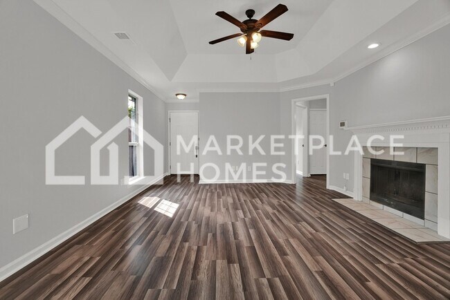 Foto del edificio - 8513 English Oak Loop