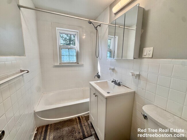 Photo - 4907 Washington St. Unit 1L Apartment