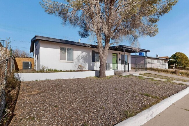 Foto del edificio - Charming 3 bedroom, 1 bath home in Central East El Paso!