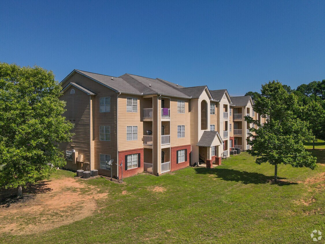 Salem Chase Apartments Conyers, GA