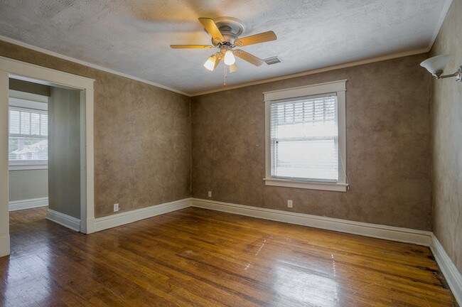 Foto del edificio - Can't Beat the Location