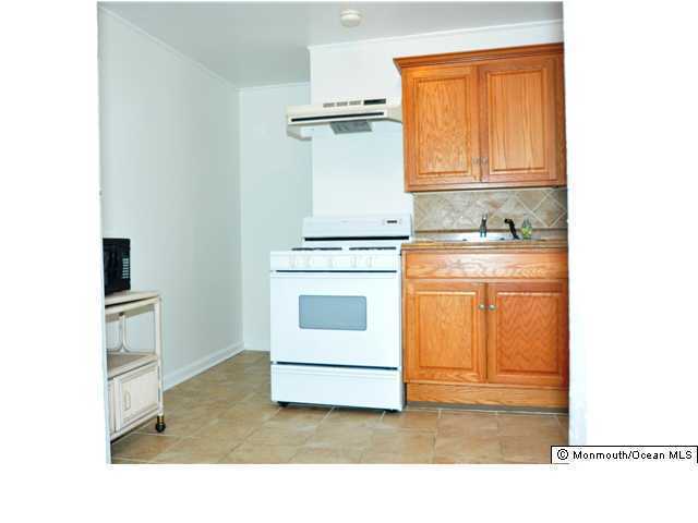 Building Photo - 589 Herbertsville Rd