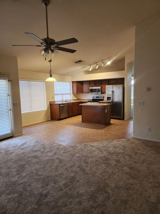 Building Photo - 21753 Kirkland Dr