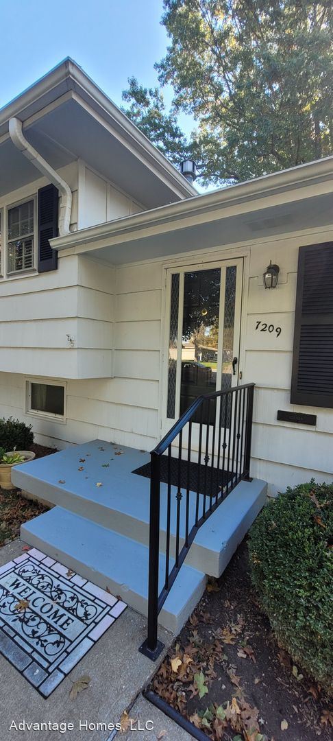 Foto del edificio - 3 br, 2 bath House - 7209 Goddard Drive