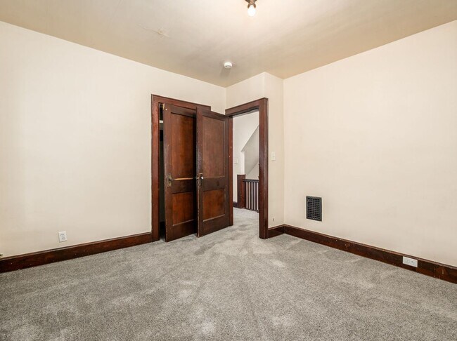 Foto del edificio - 2086-2090 N 4th St