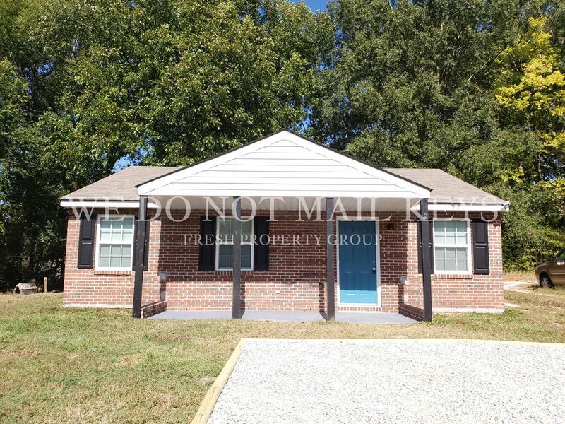 Primary Photo - 912 Long Ave