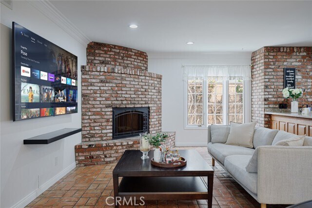 Foto del edificio - 16842 Harkness Cir