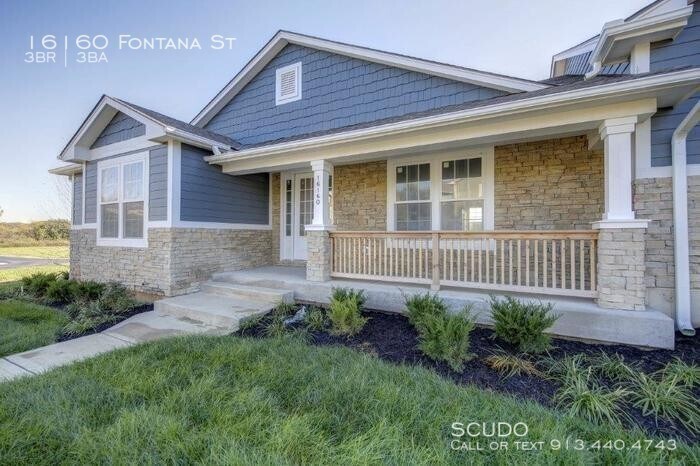 Primary Photo - Luxurious, Maintenance Provided Villa!