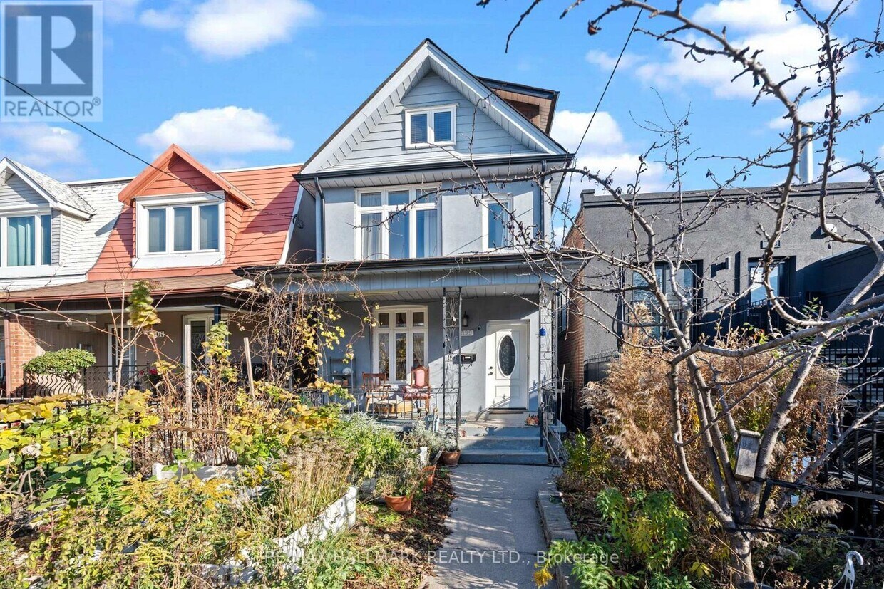 Photo principale - 899 Lansdowne Ave