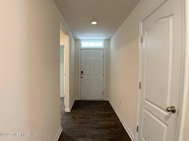 Foto del edificio - 2275 Willow Springs Dr