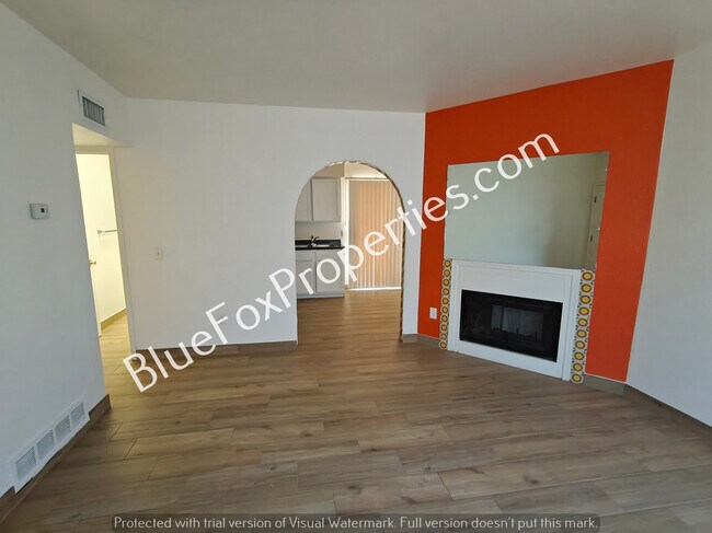 Foto del edificio - 2427 N Fair Oaks Ave