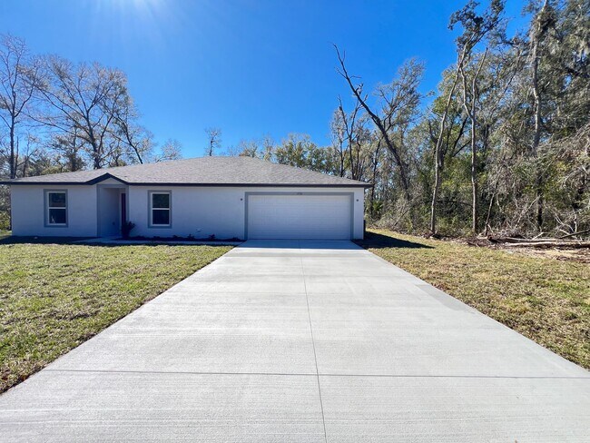 Foto del edificio - Brand New 4-Bedroom Home in Inverness – Modern Comfort Meets Florida Living! NEW BUILD HOME!