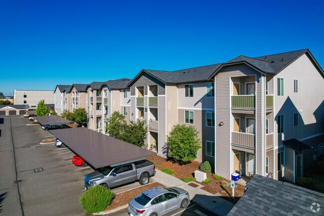 Foto del edificio - Tustin Apartment Homes