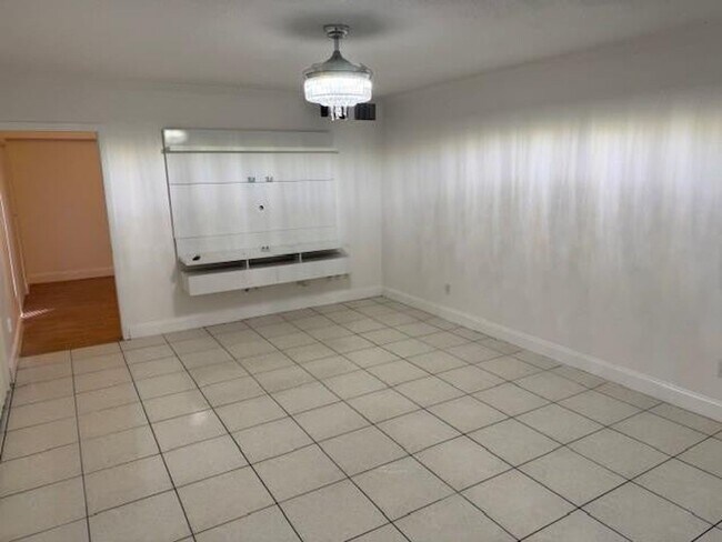 Foto del edificio - 1210 SW 118th Terrace