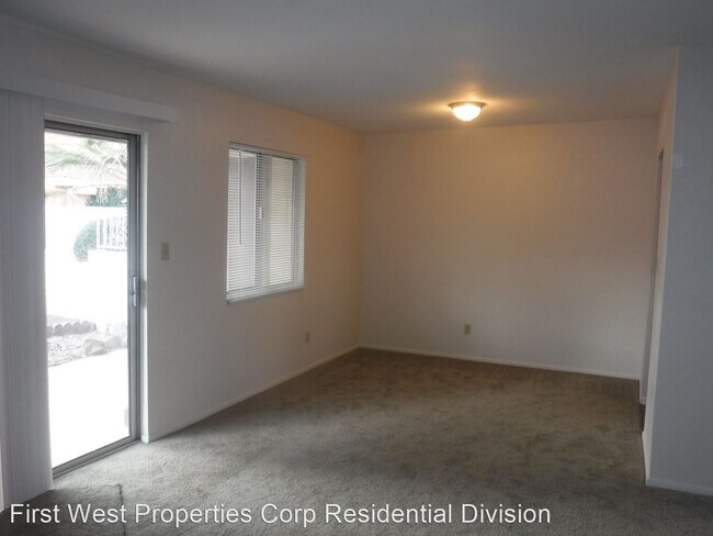 Building Photo - 4319 Avenida Cochise