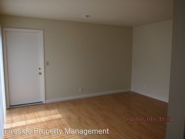 Building Photo - 3 br, 2 bath House - 1726 Pinewood Ct