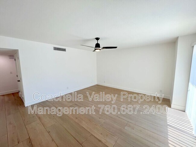 Foto del edificio - 73525 Shadow Mountain Dr