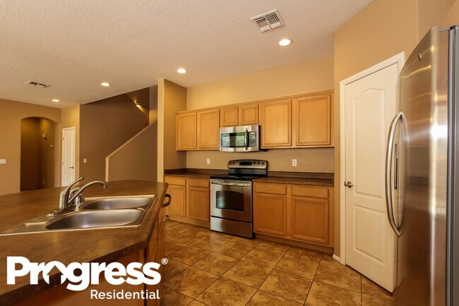 Building Photo - 10574 W Salter Dr