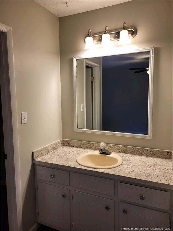 Building Photo - 482 Corning Pl