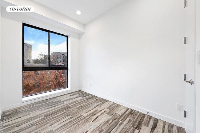 Foto del edificio - 59 W 128th St