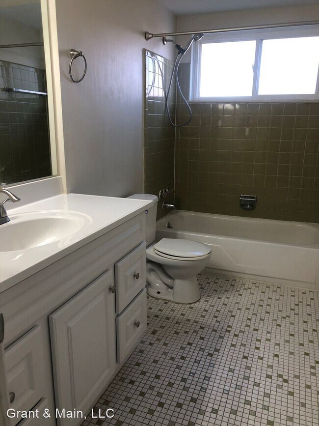 Foto del edificio - 3 br, 1.5 bath House - 5148 Harding