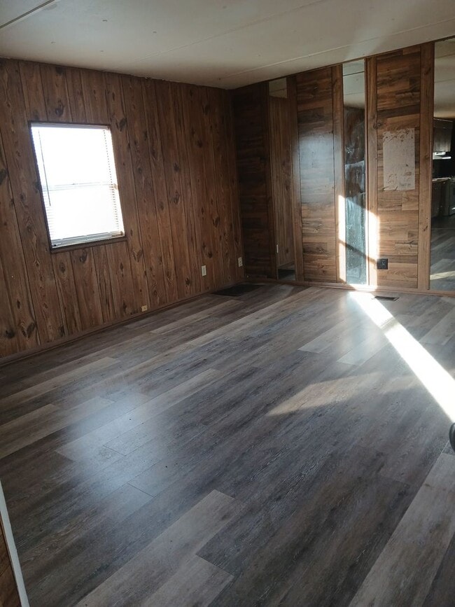 Foto del edificio - A charming 3-bedroom, 2-bathroom home