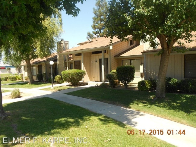 Building Photo - 2 br, 1.5 bath House - 4413 PLANZ ROAD UNIT C