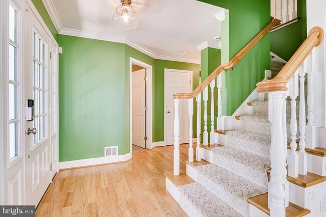 Foto del edificio - 6122 Bayliss Pl
