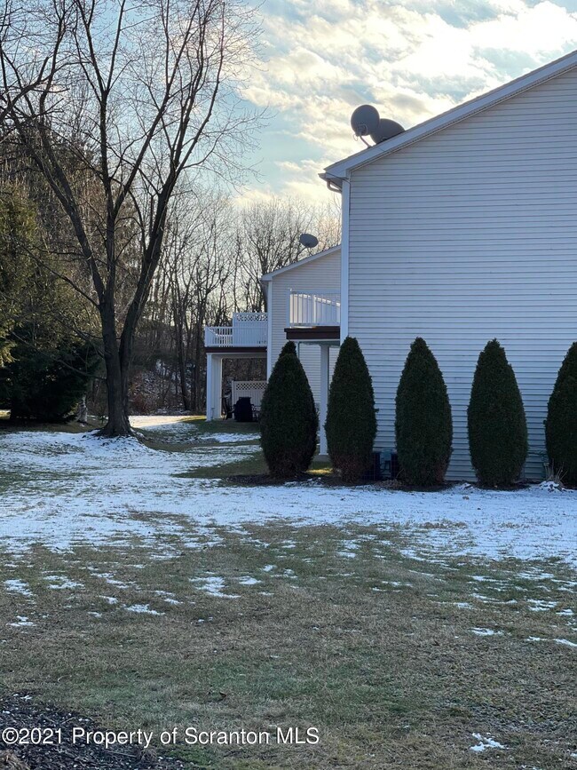 Foto del edificio - 646 Marion Ln