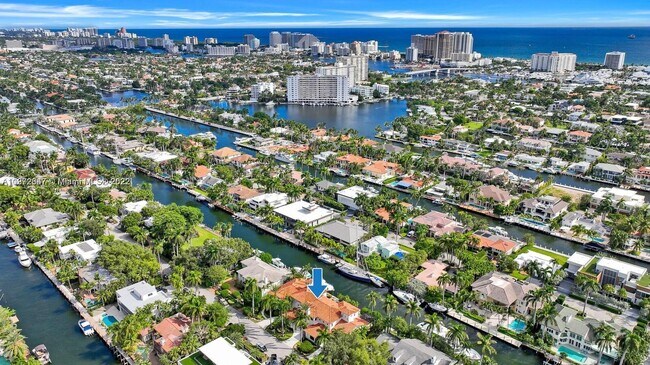 628 Coral Way photo'