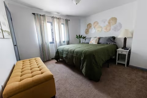 Foto del edificio - 250 Trumbull Ave