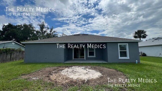 Foto del edificio - 1242 Halber Ave NW