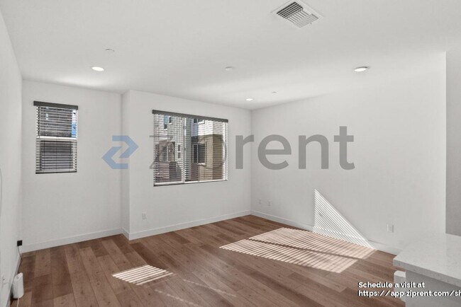 Foto del edificio - 985 24th St