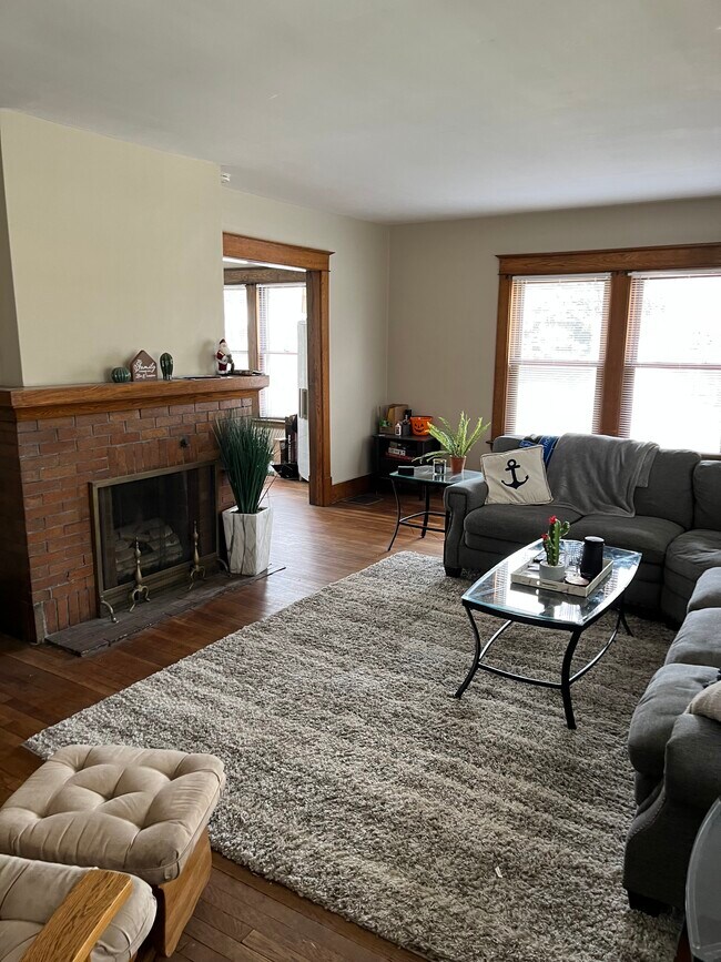 Foto del edificio - 1301 Fulton St W