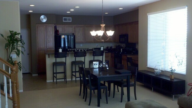 Foto del edificio - 1864 Platte River Ln