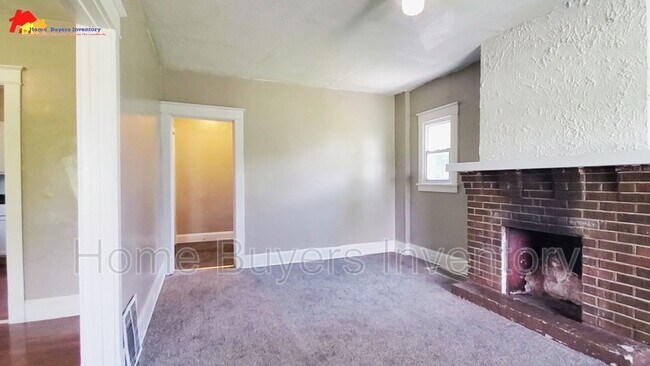Building Photo - 61 E Florida Ave
