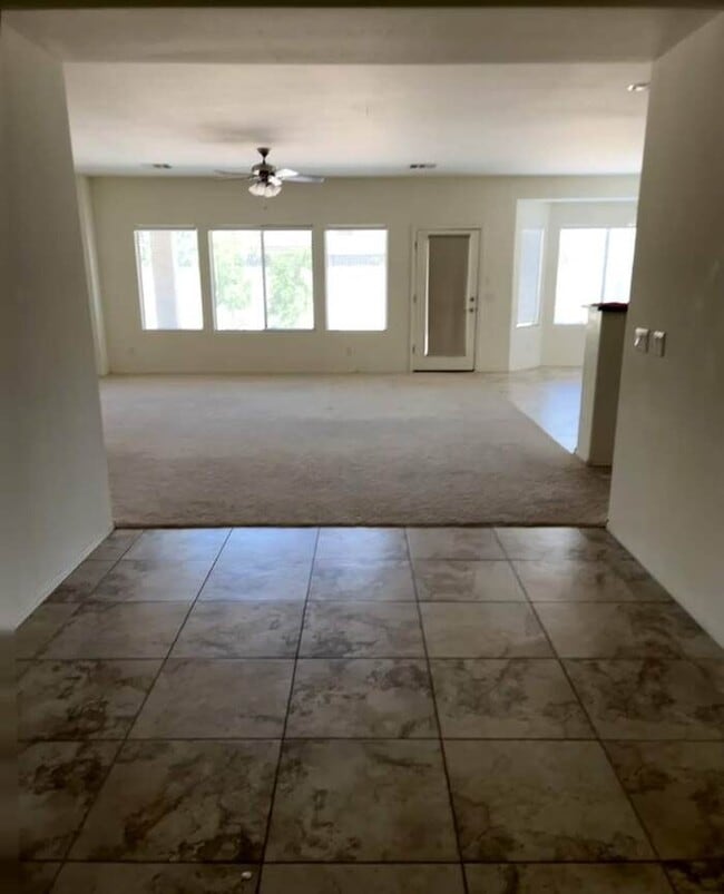 Foto del edificio - 5306 West Beautiful Lane