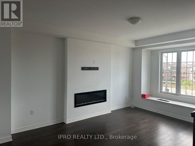 Building Photo - 3040 John McKay Blvd