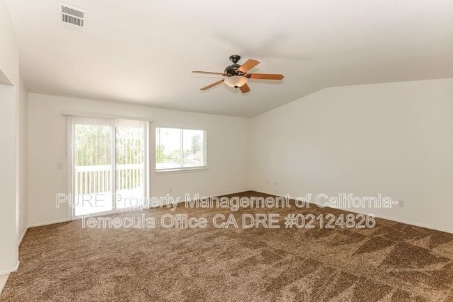 Foto del edificio - 33002 Monte Dr