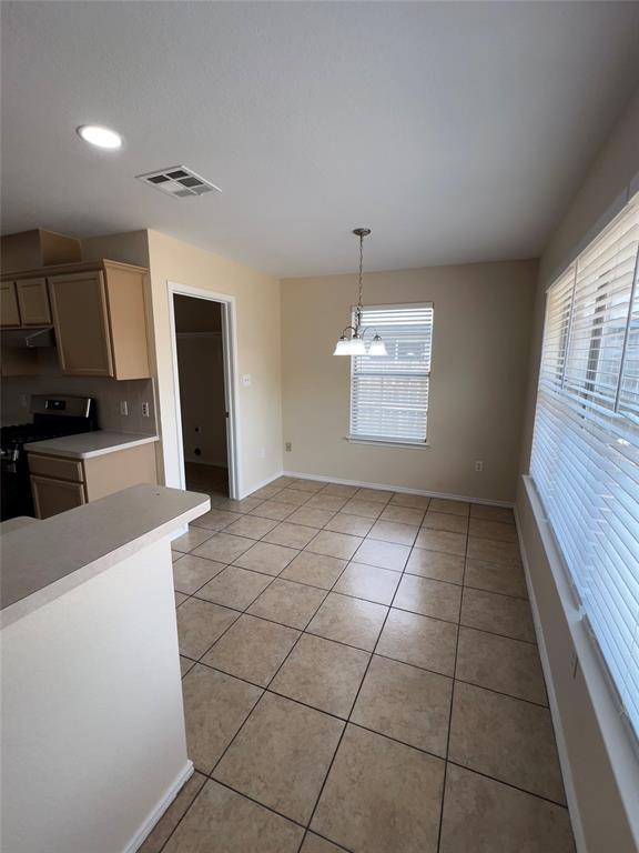 Building Photo - 1210 Canna Lily Ln