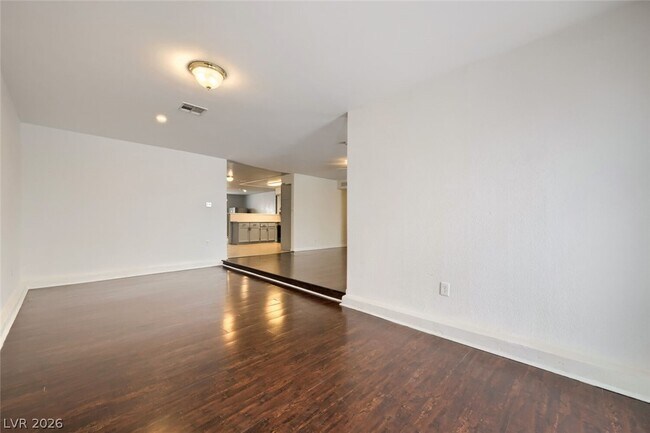 Foto del edificio - 6512 Evergreen Ave