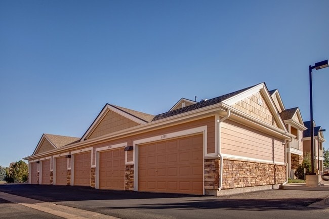 Building Photo - Skyline Ridge