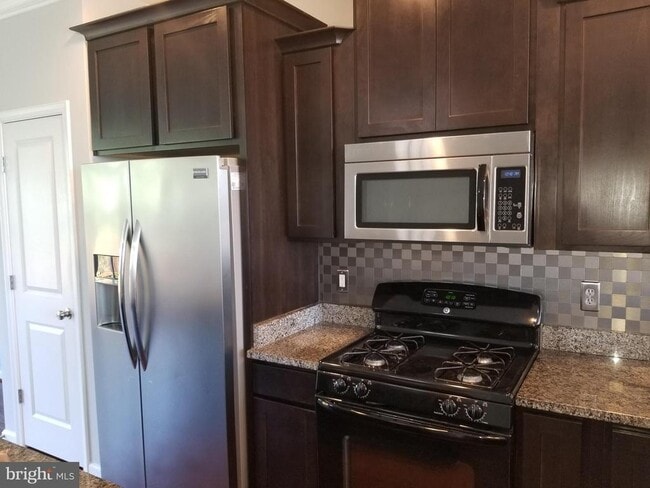 Building Photo - 41 Rapidan Dr
