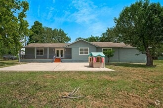 Building Photo - 1833 Hillhouse Rd