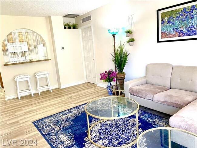 Foto del edificio - 1515 E Reno Ave