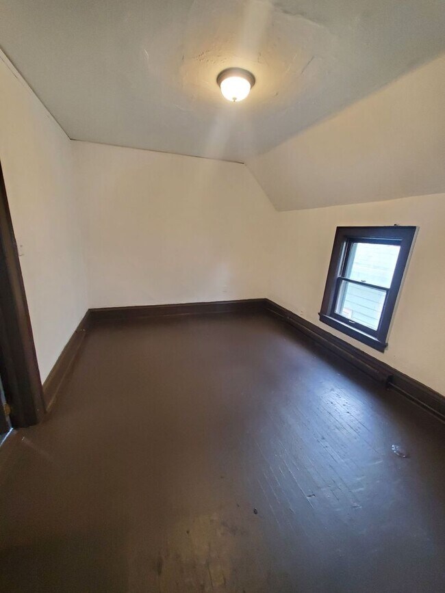 Foto del edificio - 2106- 2106A W Keefe Ave (Duplex)